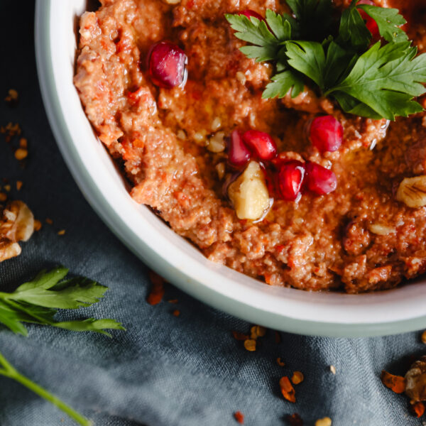 Muhammara - würziger Paprika Walnuss Dip - Pottgewächs